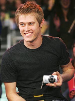lucas.